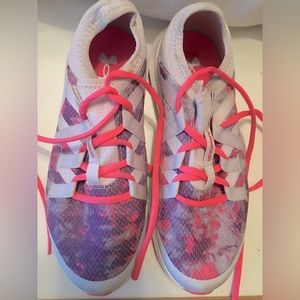 Under Armour sneakers. 5.5Y. Only worn a couple of times.